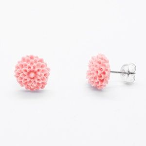 Handmade Chrysanthemum Flower Stud Earrings